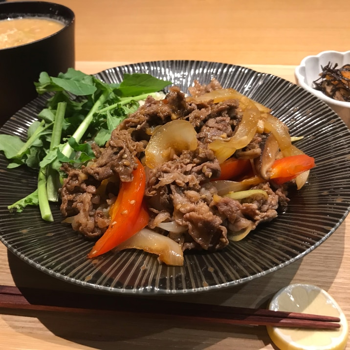 焼肉のタレで☆簡単満足牛肉炒め